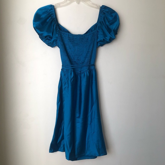 Princess Polly Nakita Blue Satin Puff Sleeve Cut Out Dress 6 - Picture 10 of 10